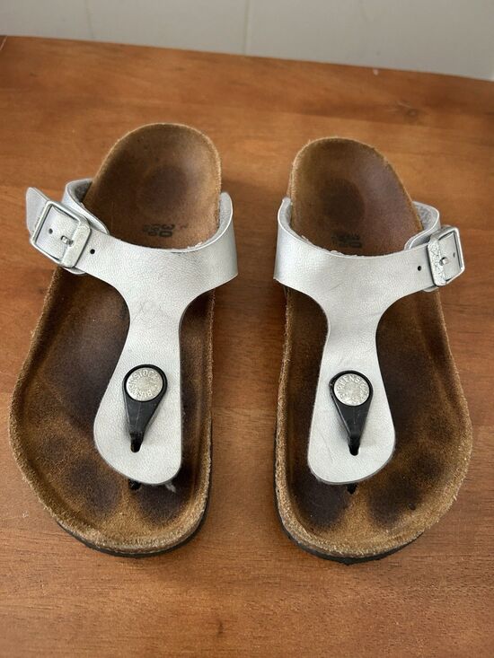 Birkenstock Other - Birkenstock Gizeh Youth Comfort Silver Flats Shoes Sandals Size 30 US 12/ 12.5